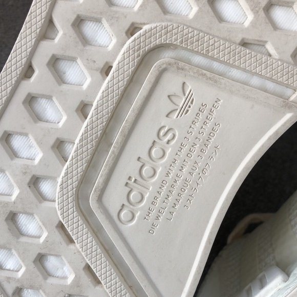 NWOT! - ADIDAS x DISNEY The Little Mermaid NMD R1 Athletic Shoes - Picture 14 of 16